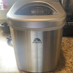 Igloo Ice Maker