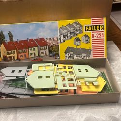 Model Train Kit Houses
