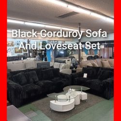 ✨ Black Sofa And Loveseat Set 