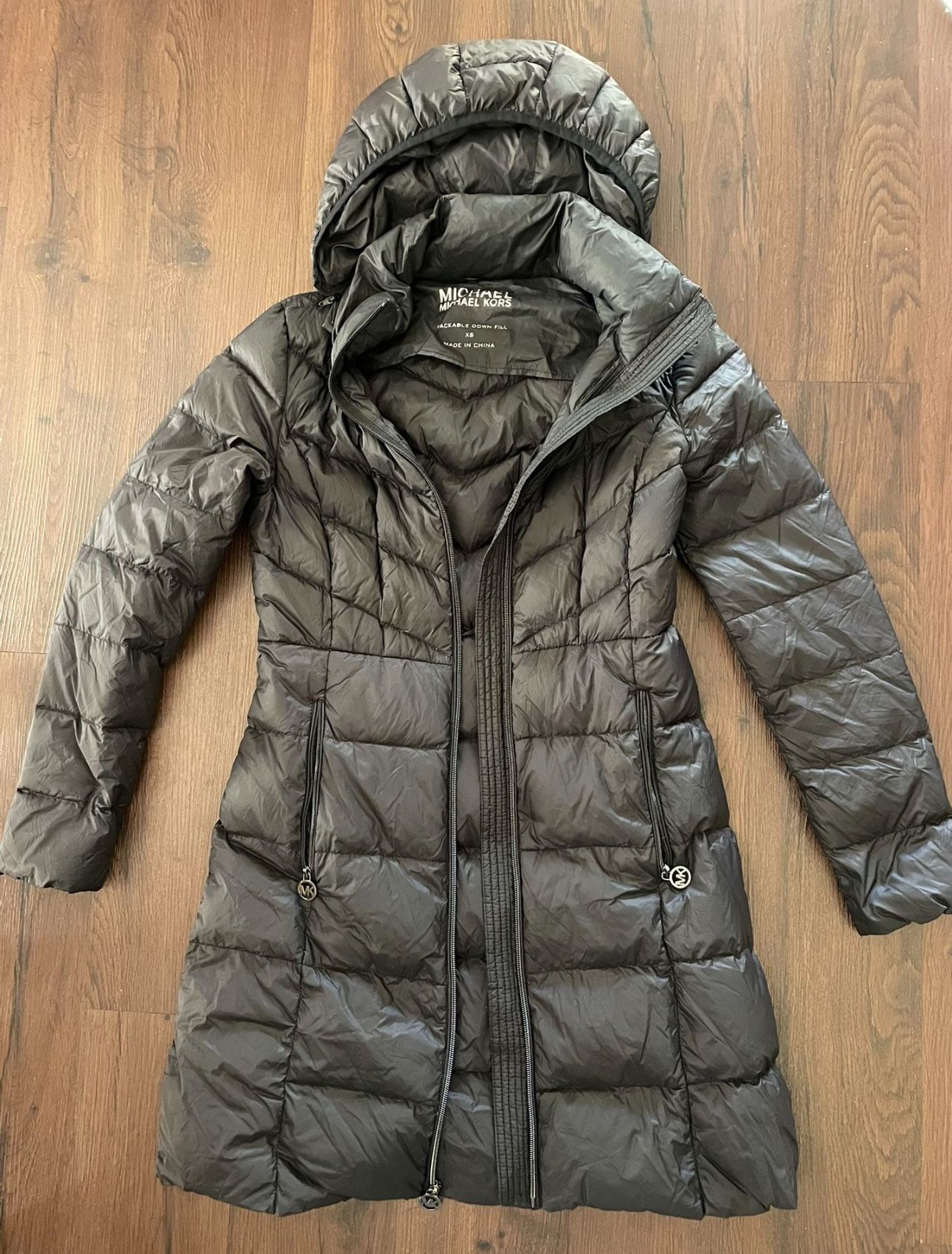 Woman’s Michael Kors Ultra Lightweight Jacket Hood Packable Down, Size XS