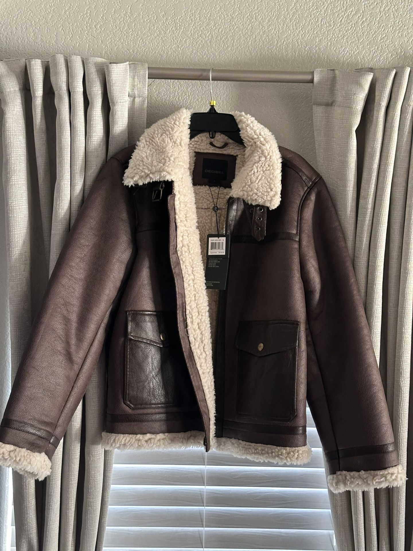 Men’s Decibel Sherpa Lined Jacket Small