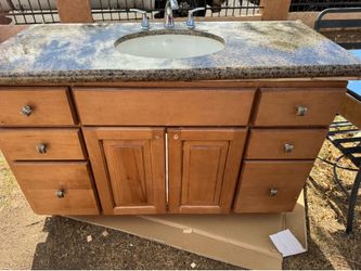 Bathroom sink