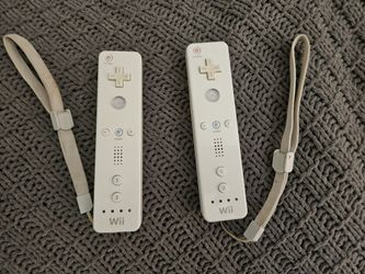 Wiimotes/Controllers