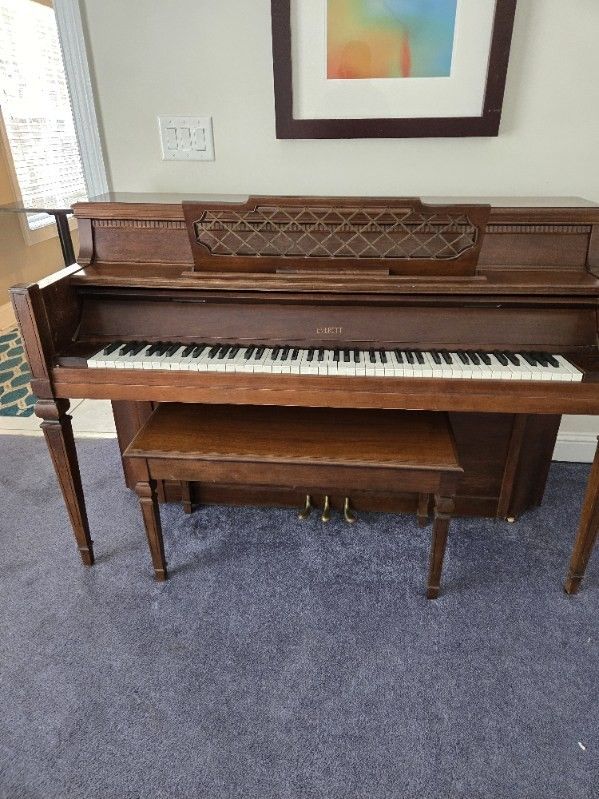 Nice Piano