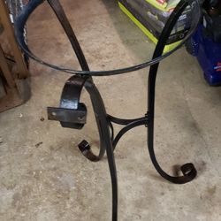 Rod iron Stand/table With Wooden Bowl. 