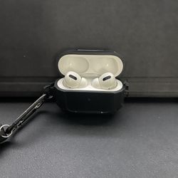 AirPods Pro With Case