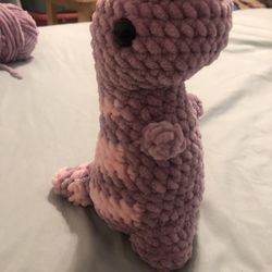 Crochet Dino! (purple/pink)
