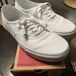 Vans Authentic Classics True White Like New 