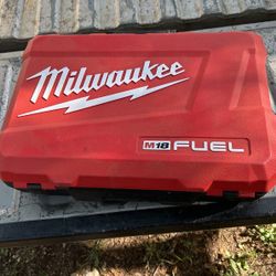 Milwaukee 