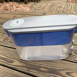 PUR Classic 30-cup Water Dispenser Filtration System - Blue/White