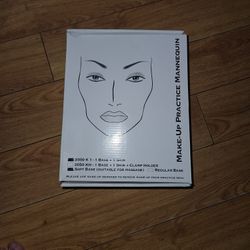 Make-Up Practice Mannequin Head