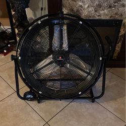 Brand New  Countyline Big Fan