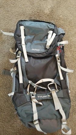 Water resistant hiking backpack