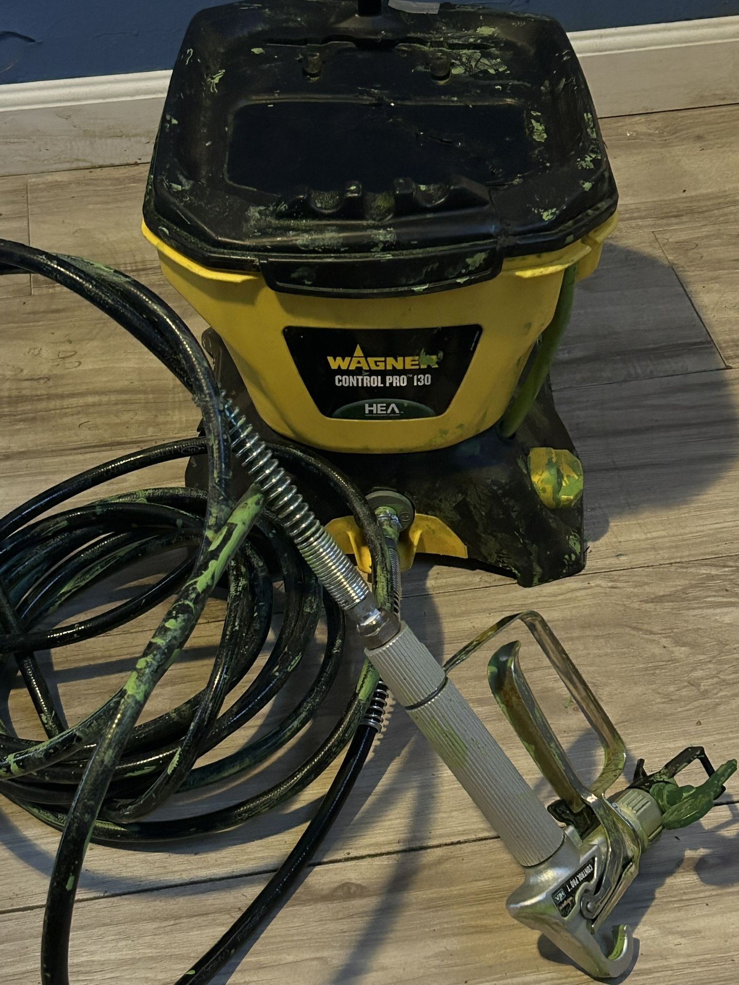 Wagner Paint Sprayer. Airless Paint Sprayer.