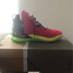 Lebron XVlll, Size 10.5, Haven’t Been Used, Brand New