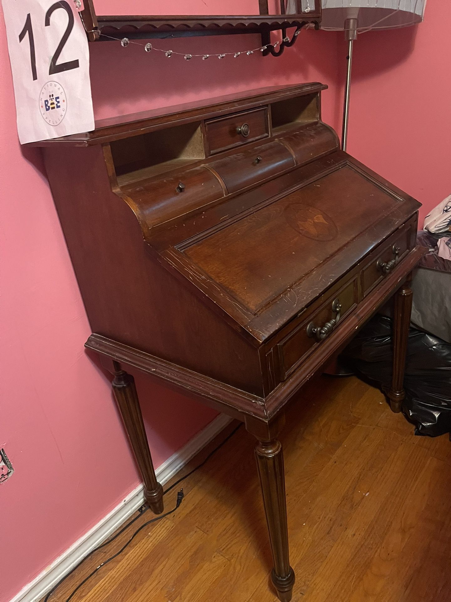 Free Old Desk