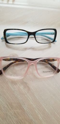 Womens eyeglasses