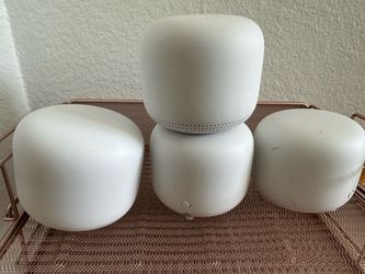 Google Nest WiFi Mesh Router and 3 points