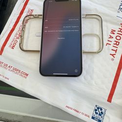 iPhone 14 256GB Unlocked – Works Great – 77% Battery – Read Description