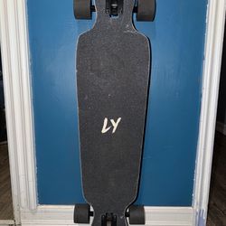 Landyachtz Battle Axe Longboard