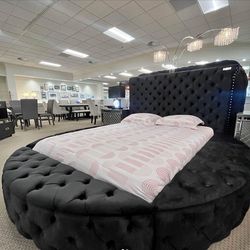 Tufted custom bed same day Délivery