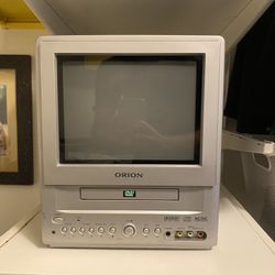 Orion CRT tv DVD Player