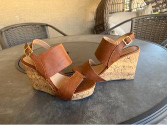 Apt 9 Wedges Size 6