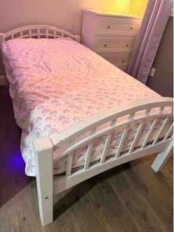 Twin bed with mattress