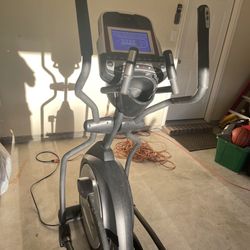 Sole Fitness E95 Elliptical  