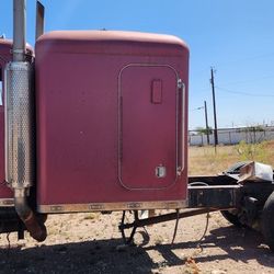 Slepper for peterbilt 