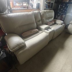Leather Couches Recliners
