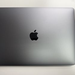 Brand New in a box MacBook Air 2022 Apple M2 16GB RAM SSD 256gb-l