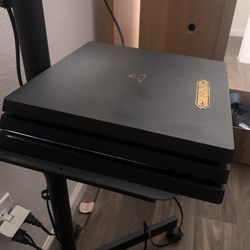 PS4 Pro 