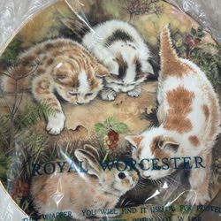 Vintage decorative plate.