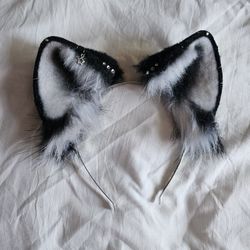NekoToMori Fox / Cat / Wolf Ears With Piercing & Jewels