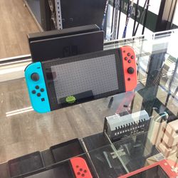 Nintendo Switch Console 