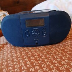 Radio/cd Player Like New