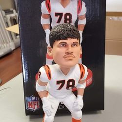 Cincinnati Bengals Anthony Munoz BOBBLEHEAD 