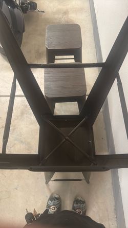 4 Barstools 30 inches