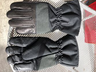 Plush fleece lined men’s gloves