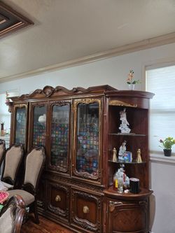 China cabinet large