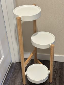 Plant Stand $25