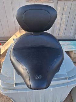Harley mustang seat