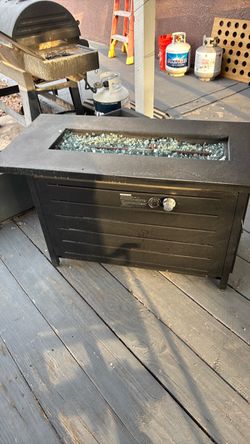 Outdoor fireplace