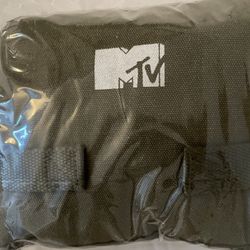 BRAND NEW MTV Stranded With A Million Bucks Brown Messenger Bag Satchel