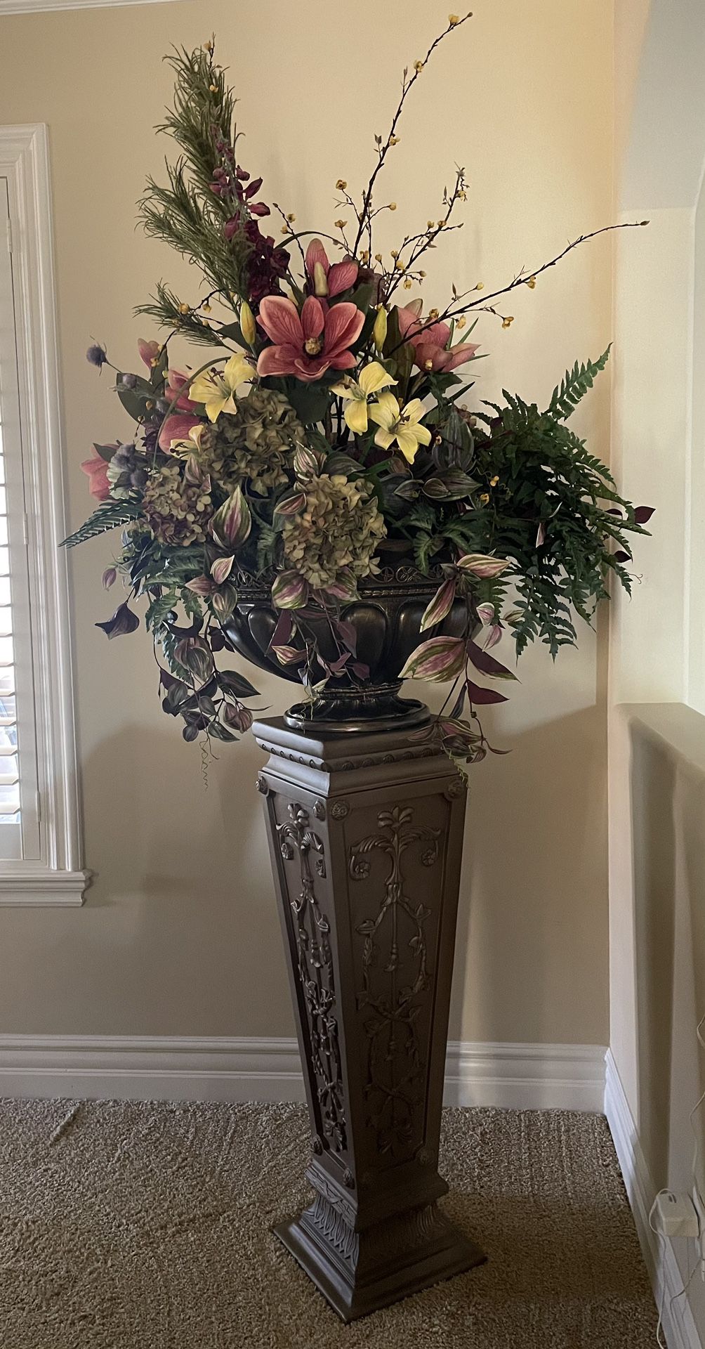 Flower Arrangement Vase And Vase Stand Home Decor 
