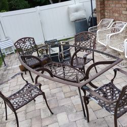 Outdoor Table Smoked Top /Four Chairs