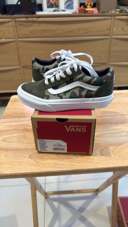 Boys vans