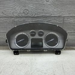 2007-2014 Cadillac Escalade Cluster 