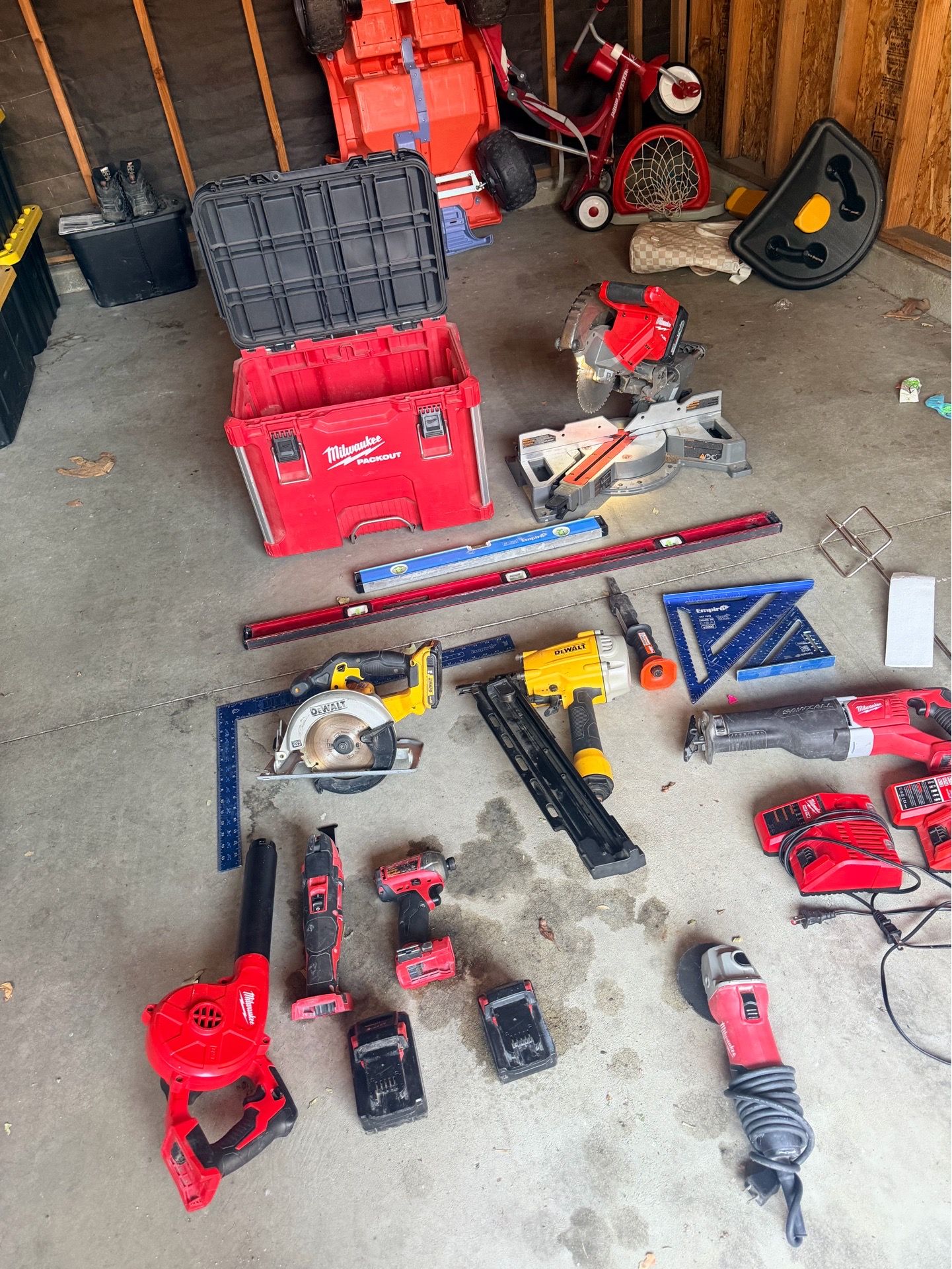 Milwaukee tools